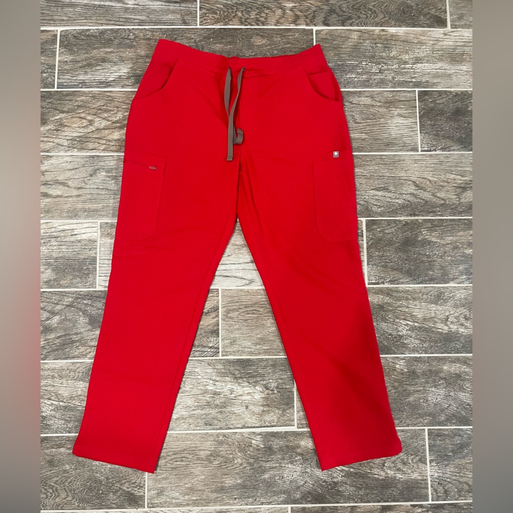 Figs Yola pant. Red scrub pant size medium petite.